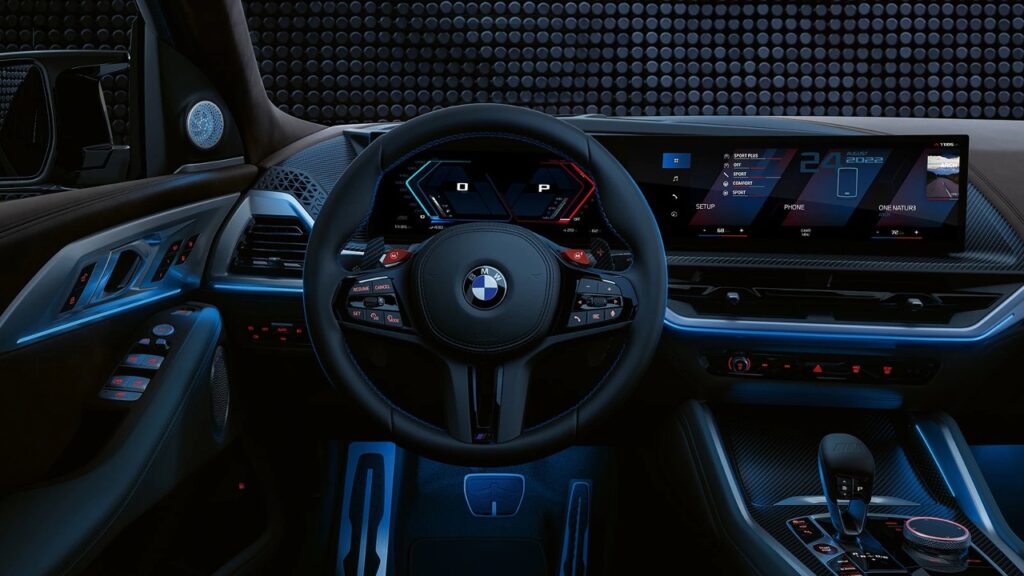 2023-bmw-xm-interior-dashboard-and-steering-wheel-photo-evtopspeed
